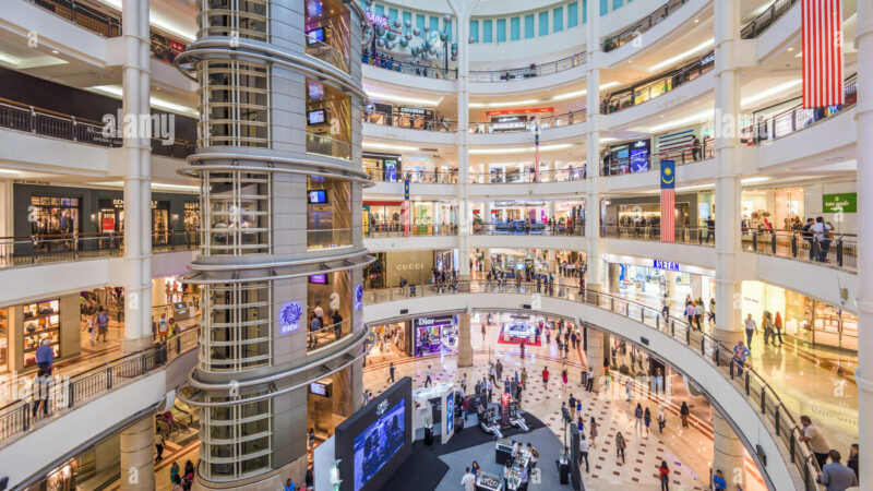 Retail Wonderland: Navigating the Shopping Landscape in Malaysia